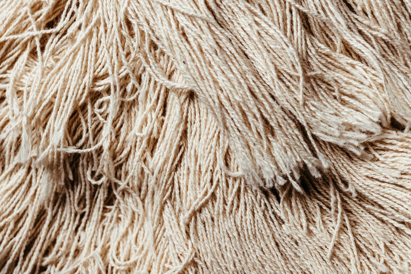 Woven yarn texture for the underwear material-label guide